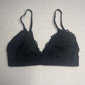 Colsie Women’s Black Lace Bralette – Size XS with Adjustable Straps
